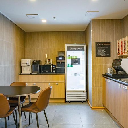 Rosy Hotel Чхонджу Экстерьер фото