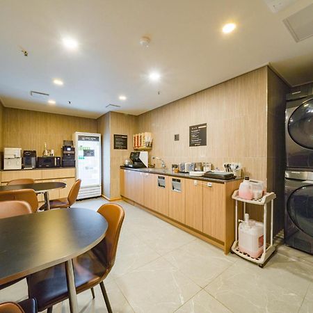 Rosy Hotel Чхонджу Экстерьер фото
