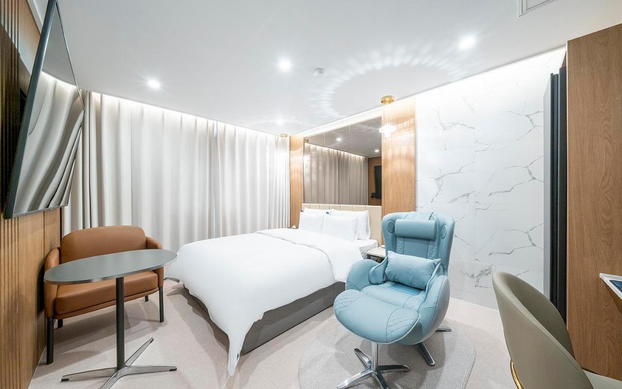 Rosy Hotel Чхонджу Экстерьер фото