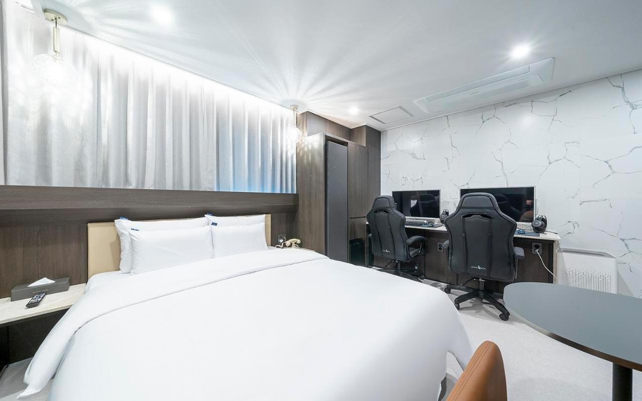 Rosy Hotel Чхонджу Экстерьер фото