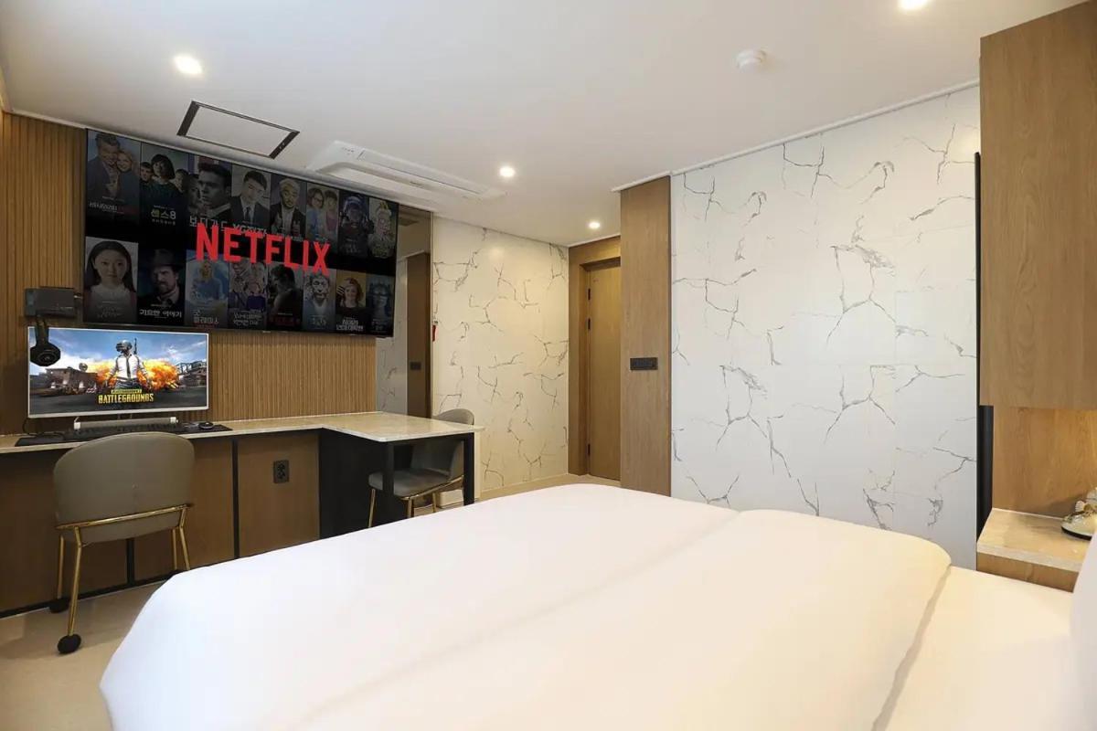 Rosy Hotel Чхонджу Экстерьер фото